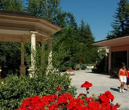 Casa Lucia * سارنانو
