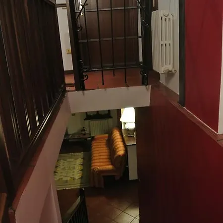 Casa Lucia Apartment *
